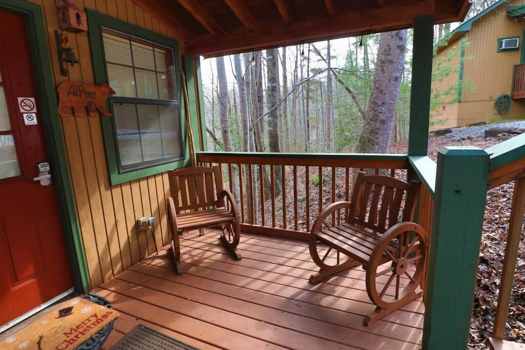 Mountain Cabin 2B Jacuzzi #10 Helen Exterior photo